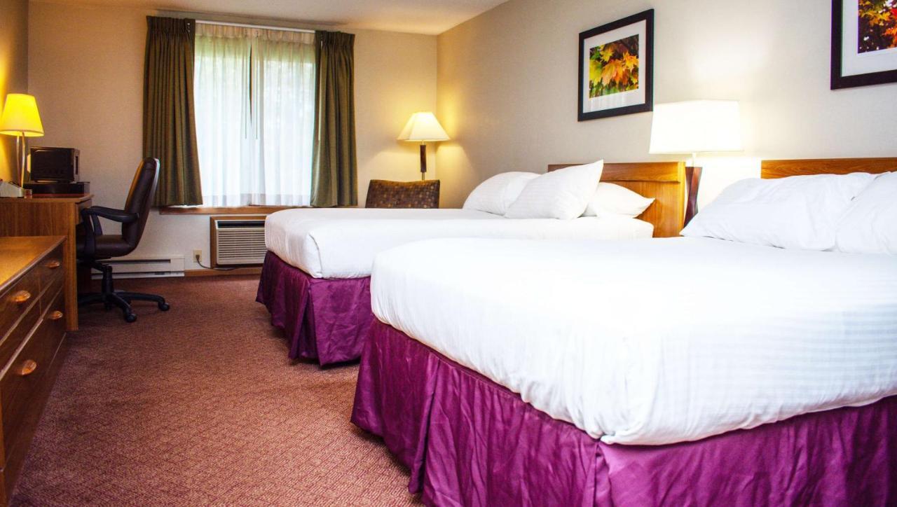 Magnuson Hotel Country Inn Ishpeming Extérieur photo
