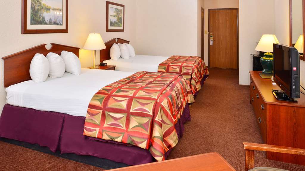 Magnuson Hotel Country Inn Ishpeming Chambre photo